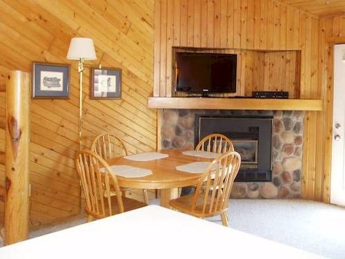 High Village Breezy Point Luaran gambar