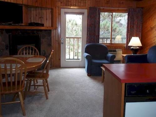 High Village Breezy Point Luaran gambar